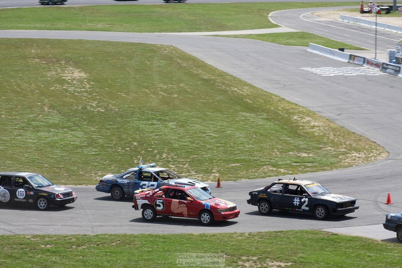 Illustration for article titled The 24 Hours Of LeMons New England 2009 Über Gallery, Part 2